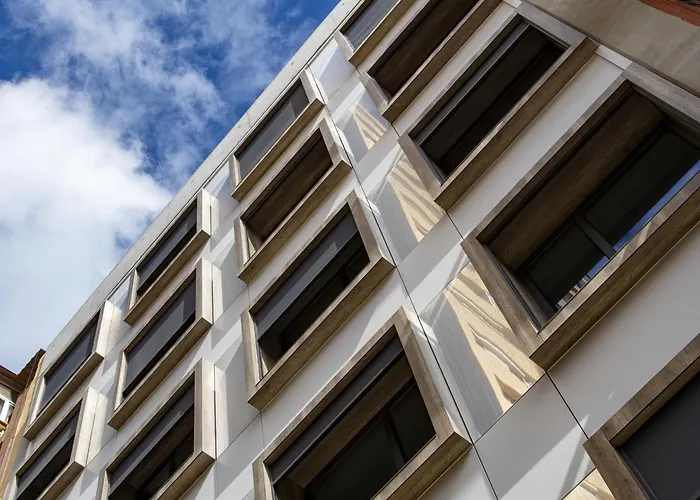 Con Gimnasio Cerca Playa De Canteras D3a